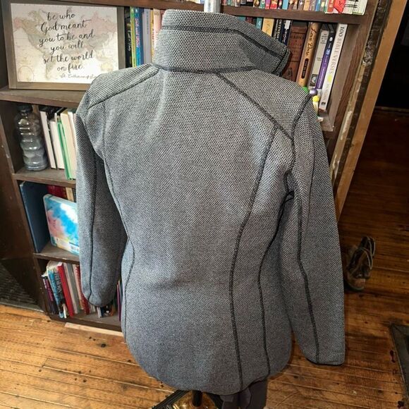 Eddie Bauer gray heathered M gorpcore full zip jacket - Picture 2 of 3